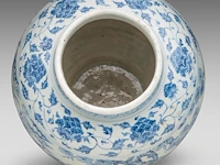 A chinese ming blue and white 'three friends of winter' jar, h 34,5 cm - afbeelding 5 van  7