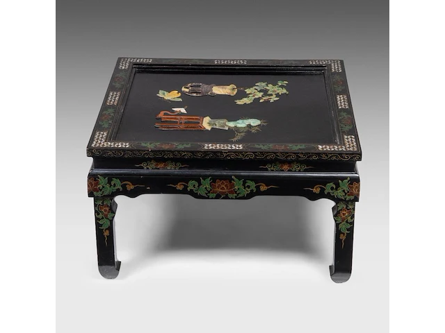 A chinese 'one hundred treasures' wooden panel inset with carved minerals, qing - and a table, republic period - added a painting, qing dynasty - afbeelding 12 van  12