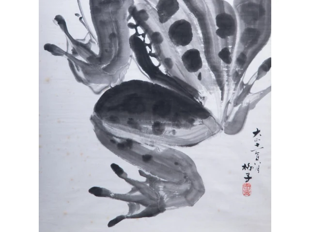 A chinese painting, 'frog', ink on paper, signed qi baishi (after), 20thc, framed 98 x 167,5 cm - afbeelding 4 van  5