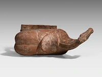 A chinese pottery figure of a horse, tang dynasty, h 31,5 - l 28,5 cm (+) - afbeelding 9 van  10