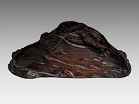 A chinese rootwood naturalistically carved base, presumably huanghuali, qing dynasty, h 15 - l 36,5 cm - afbeelding 2 van  5