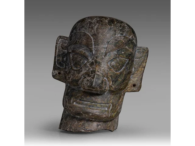 A chinese sanxingdui-style carved soapstone head, vintage, h 28,5 cm - afbeelding 1 van  6