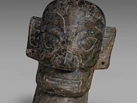 A chinese sanxingdui-style carved soapstone head, vintage, h 28,5 cm