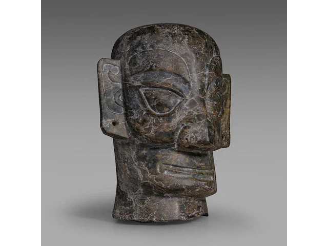 A chinese sanxingdui-style carved soapstone head, vintage, h 28,5 cm - afbeelding 6 van  6