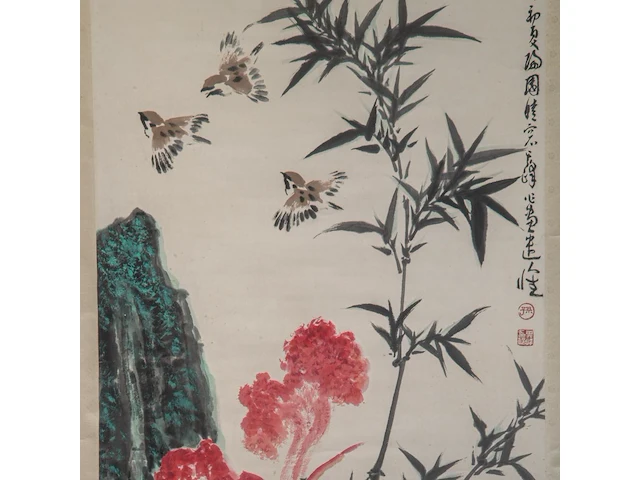 A chinese scroll painting, 'birds and flower garden', signed sun qifeng, 136 x 69 cm - afbeelding 2 van  4
