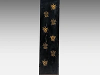 A chinese six-panel 'antiquities' chamber screen, 20thc/vintage, 40 x 183,3 cm (each panel) - afbeelding 7 van  13