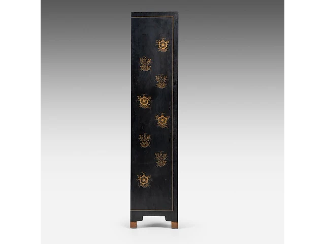 A chinese six-panel 'antiquities' chamber screen, 20thc/vintage, 40 x 183,3 cm (each panel) - afbeelding 9 van  13
