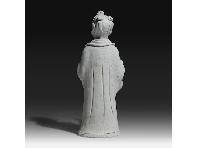 A chinese unglazed figure of a scholar, qingbai type, presumably song dynasty, h 17,2 cm - afbeelding 6 van  10