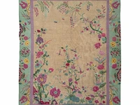 A chinese woollen rug, decorated with flower branches and various birds 358 x 268 cm. (140.93 x 105.51 in.) - afbeelding 4 van  11