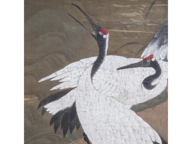 A chinese/japanese 'cranes and bamboo' painting, colour on silk, 19thc, framed 54 x 70 cm - afbeelding 5 van  7
