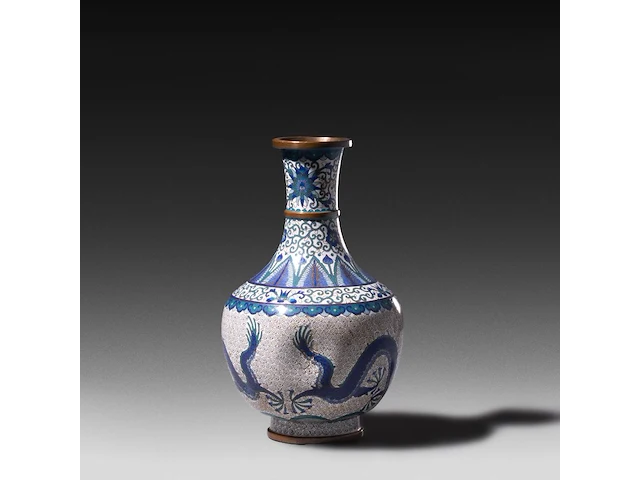 A collection of 10 japanese cloisonné enameled vases and bowls, 19th/20thc, tallest h 22 cm - afbeelding 3 van  5