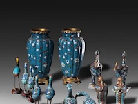 A collection of 13 japanese cloisonné enameled vases and censers in the shape of animals, 19th/20thc, tallest h 37 cm - afbeelding 3 van  7