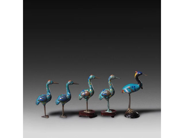 A collection of 13 japanese cloisonné enameled vases and censers in the shape of animals, 19th/20thc, tallest h 37 cm - afbeelding 4 van  7
