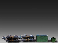 A collection of 20 japanese cloisonné enameled vases and jars, 19th/20thc, tallest h 23 cm - afbeelding 5 van  5