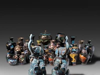 A collection of 35 japanese cloisonné enameled vases, 19th/20thc, tallest h 30,5 cm