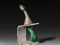 A collection of 4 tribal kalasha and a telsum phallic necklace, konso people, ethiopia, l 17 cm (tallest) - afbeelding 9 van  11