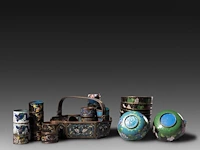 A collection of 40 chinese/japanese cloisonné enameled bowls, vases and napkin rings, 19th/20thc, tallest h 15,5 cm - afbeelding 3 van  9