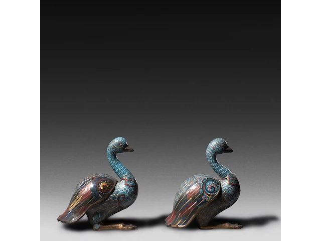 A collection of 8 japanese cloisonné enameled vases and censers, 19th/20thc, tallest h 21 cm - afbeelding 3 van  4