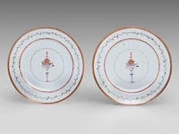 A collection of chinese famille rose export ware, incl. fine famille rose 'pheasant' plates, 18thc, ø 23 cm (26) - afbeelding 14 van  14