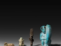 A collection of egyptian phallic ushabti, h 4,5 cm (the turquoise)