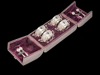 A collection of english silverware, h 3 - 11 cm, total weight: ca 1060 g - afbeelding 6 van  13