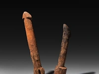 A collection of five large wooden tribal fertility cult phalluses, d.r. congo, h 48 cm (tallest) - afbeelding 2 van  5