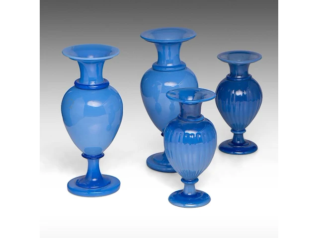 A collection of four decorative blue opaline glass vases smallest pair: 18.5 cm. (7.28 in.), tallest pair: 24.5 cm. (9.65 in.) - afbeelding 1 van  6
