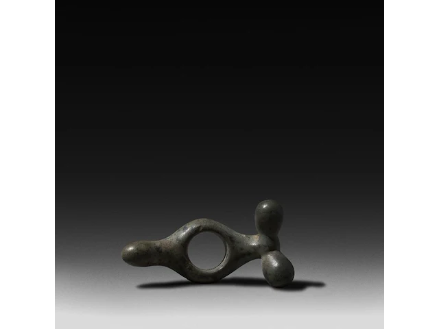 A collection of four roman bronze fascinum phallic amulets, h 4,5 cm (tallest) - afbeelding 6 van  7