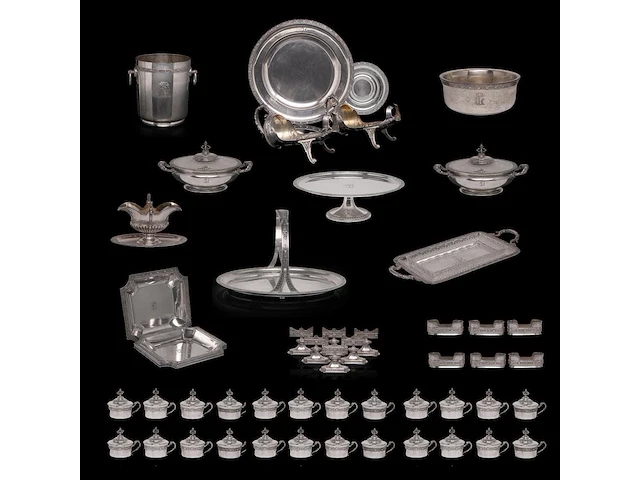 A collection of silver tableware, german hallmarks (1888-present), 800/000, total weight: 18.072 g - afbeelding 1 van  77