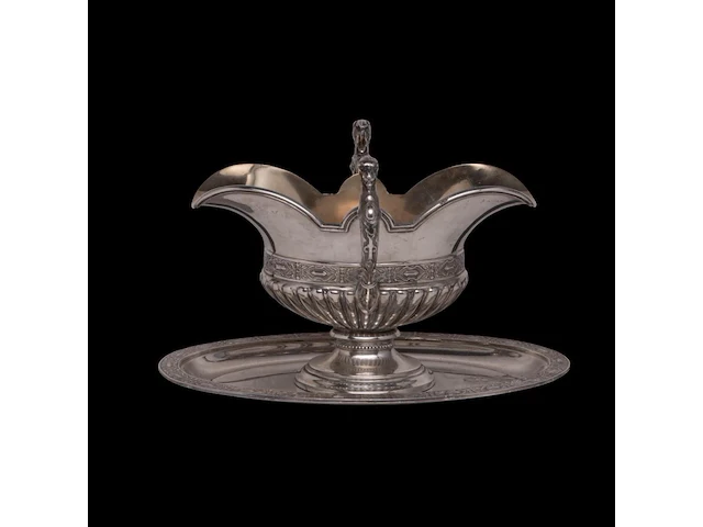 A collection of silver tableware, german hallmarks (1888-present), 800/000, total weight: 18.072 g - afbeelding 32 van  77