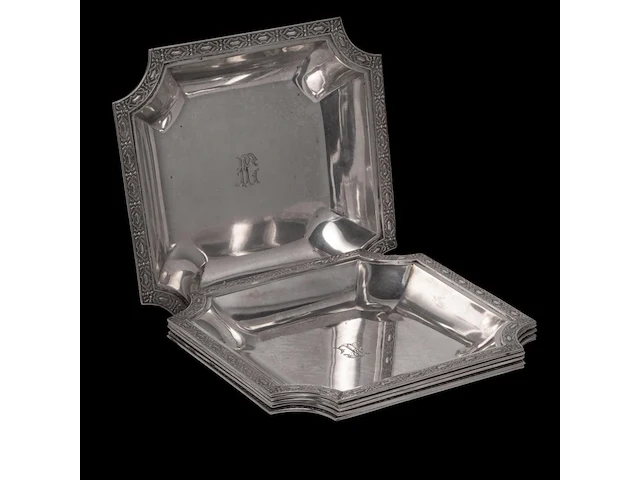 A collection of silver tableware, german hallmarks (1888-present), 800/000, total weight: 18.072 g - afbeelding 57 van  77