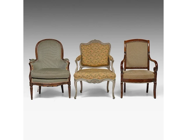 A collection of three antique armchairs, 18thc - afbeelding 1 van  8