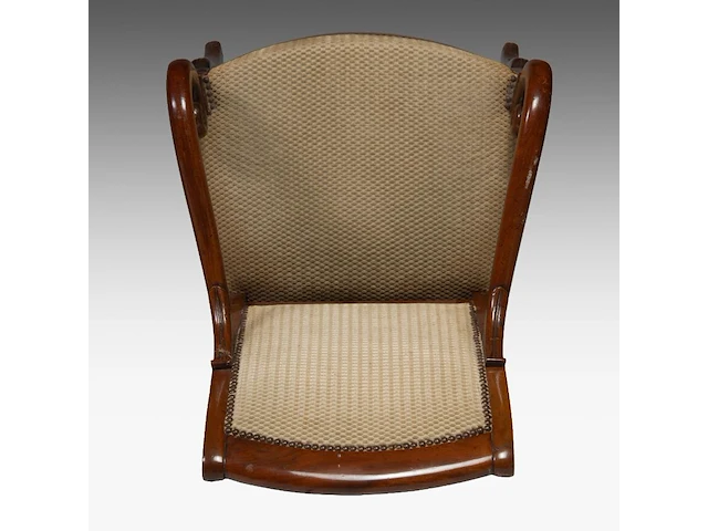 A collection of three antique armchairs, 18thc - afbeelding 8 van  8