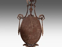 A decorative pair of neoclassical wall mirrors 125 x 64 cm. (49.21 x 25.19 in.) - afbeelding 3 van  5