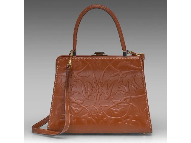 A delvaux classico pm handbag in cordoba fauve leather 22 x 28.5 x 13 cm. (8.66 x 11.22 x 5.12 in.) - afbeelding 1 van  13