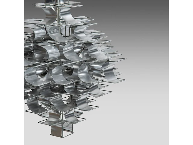 A design model 'cassiopé' metal chandelier by max sauze 60 x 65 cm. (23.62 x 25.58 in.) - afbeelding 4 van  4
