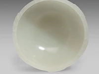 A fine chinese carved white jade 'twelve zodiac' bowl, late qing/ republic period, fitted on a wooden stand, total h 9 cm - afbeelding 6 van  7