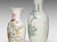 A fine chinese famille rose, and a qianjiangcai vase, both signed at the back, one paired with lingzhi handles, republic period, h 45 - 58,5 cm - afbeelding 2 van  6