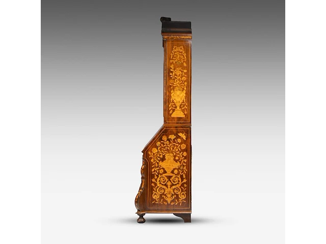 A fine dutch rococo marquetry secretary cabinet, 18thc 226 x 115 x 60 cm. (88.98 x 45.28 x 23.62 in.) - afbeelding 3 van  6