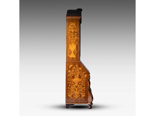 A fine dutch rococo marquetry secretary cabinet, 18thc 226 x 115 x 60 cm. (88.98 x 45.28 x 23.62 in.) - afbeelding 5 van  6