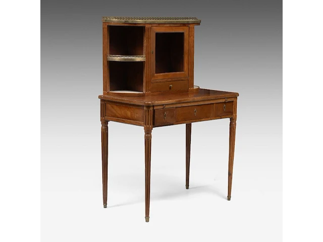 A fine louis xvi bonheur-du-jour, mahogany veneered with brass mounts and carrara marble 117 x 79 x 45.5 cm. (46.06 x 31.10 x 17.91 in.) - afbeelding 6 van  6