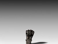 A fine miniature roman bronze fica hand 1.8 cm. (0.71 in.)