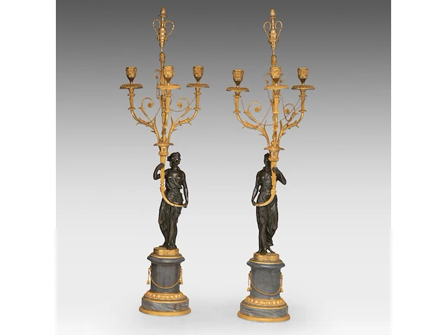 A fine pair of louis xvi period gilt and patinated bronze figural candelabras, ca. 1800 85 cm. (33.46 in.) - afbeelding 1 van  5