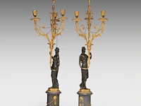 A fine pair of louis xvi period gilt and patinated bronze figural candelabras, ca. 1800 85 cm. (33.46 in.) - afbeelding 2 van  5