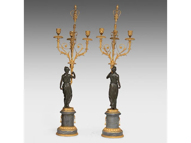 A fine pair of louis xvi period gilt and patinated bronze figural candelabras, ca. 1800 85 cm. (33.46 in.) - afbeelding 3 van  5