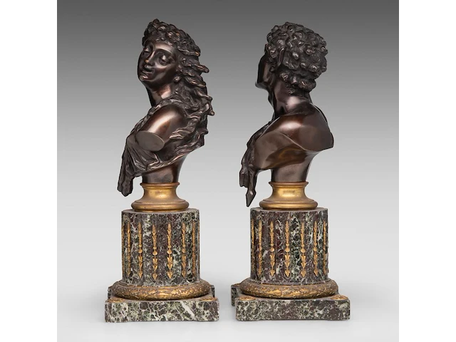 A fine pair of patinated bronze busts by victor paillard & romain, paris total 47 cm. (18 1/2 in.) - afbeelding 3 van  7