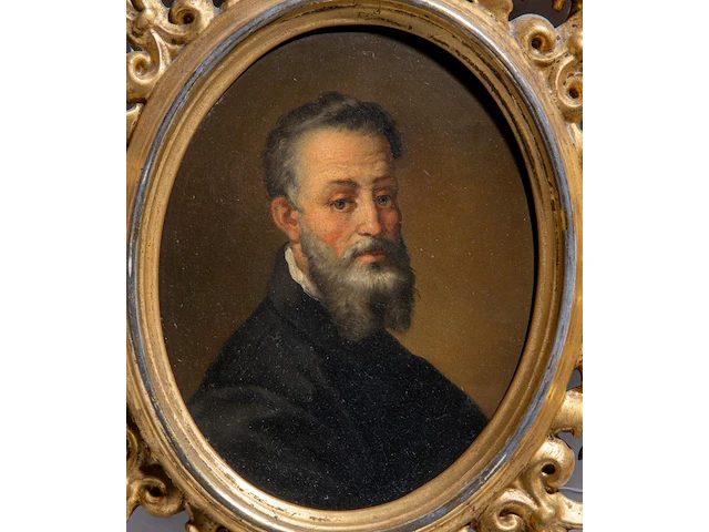 A fine pair of portraits of michelangelo and raphael, presented in a richly carved giltwood frame, 19thc 21.5 x 17 cm. (8.46 x 6.69 in.), frame: 38.5 x 33 cm. (15.16 x 12.99 in.) - afbeelding 4 van  5