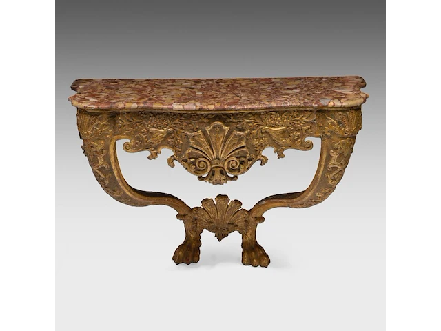 A fine régence carved giltwood console table with a brèche d'alep marble top, ca. 1730 73 x 112 x 57 cm. (28.73 x 44.09 x 22.44 in.) - afbeelding 2 van  6