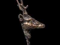A fine silver-plated bronze head of a deer, 19thc 46.5 x 36.5 cm. (18.30 x 14.36 in.) - afbeelding 3 van  5