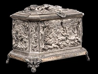 A fine silver-plated jewellery box, relief decorated with hunting scenes 15 x 20 x 13 cm. (5.91 x 7.87 x 5.12 in.) - afbeelding 2 van  8